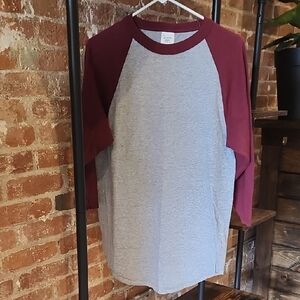 Men's Two-Tone Raglan Baseball Tee - Gray & Maroon